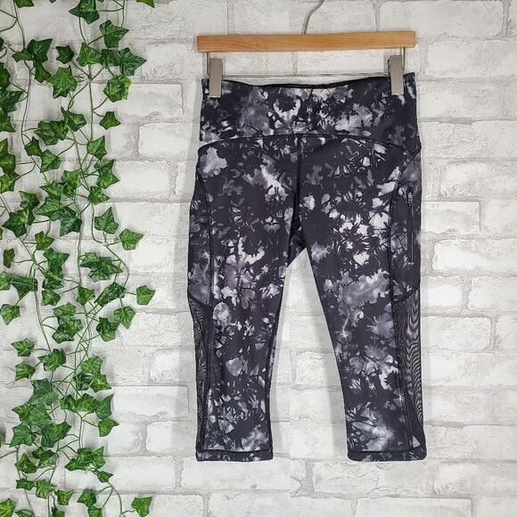 Lululemon Sun Runner Crops Gray Black Size 6 - Picture 2 of 8